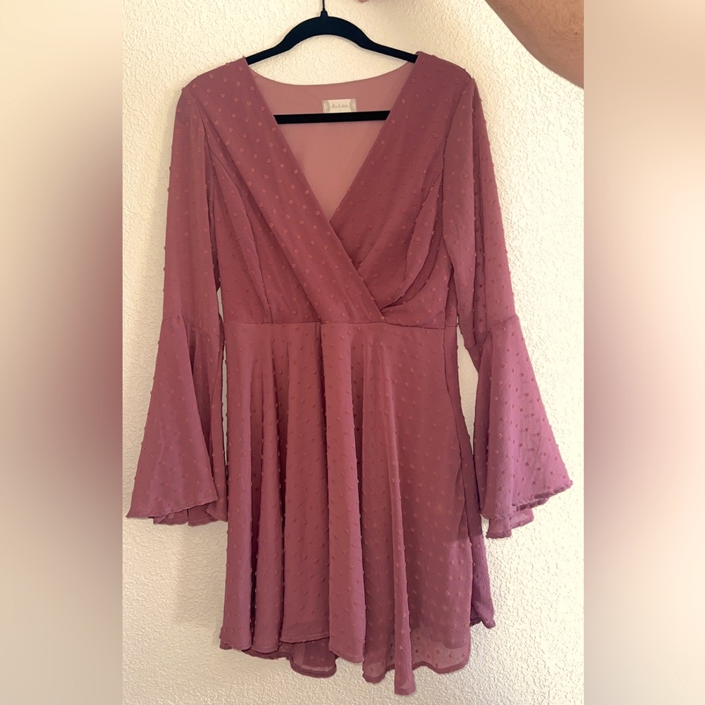 Altar’d State Mauve Polka Dot dress. NWOT. Size Large.